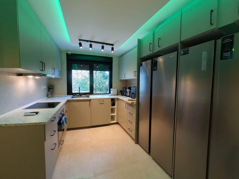 Cocina Coliving Olivares - Residencia de Estudiantes Premium en Villaviciosa de Odón